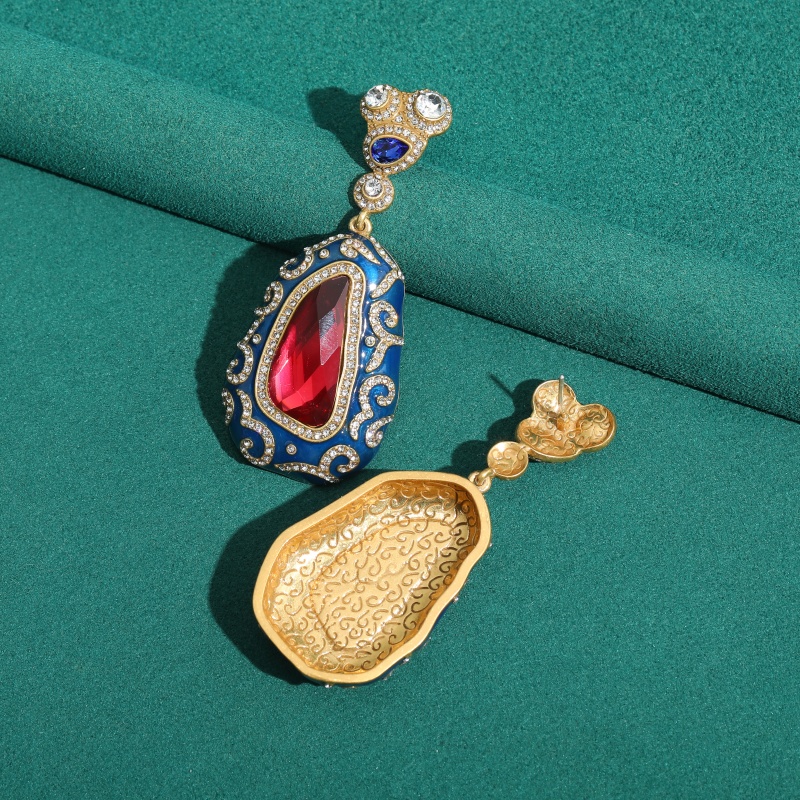 أقراط متدلية فاخرة بتصميم فضائ - مراجعة Vintage Fashion Jewelry Brands وسعره