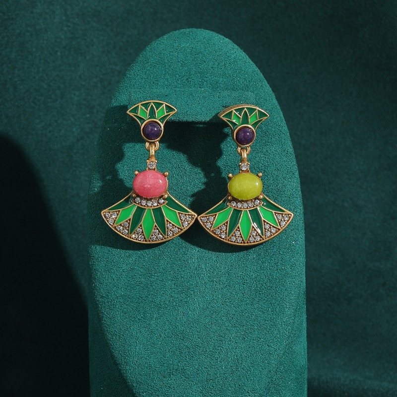 أقراط متدلية من المينا الأخضر  - مراجعة Vintage Fashion Jewelry Brands وسعره