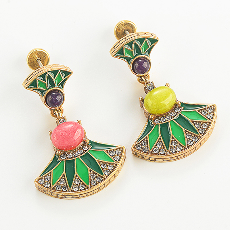 أقراط متدلية من المينا الأخضر  - مراجعة Vintage Fashion Jewelry Brands وسعره