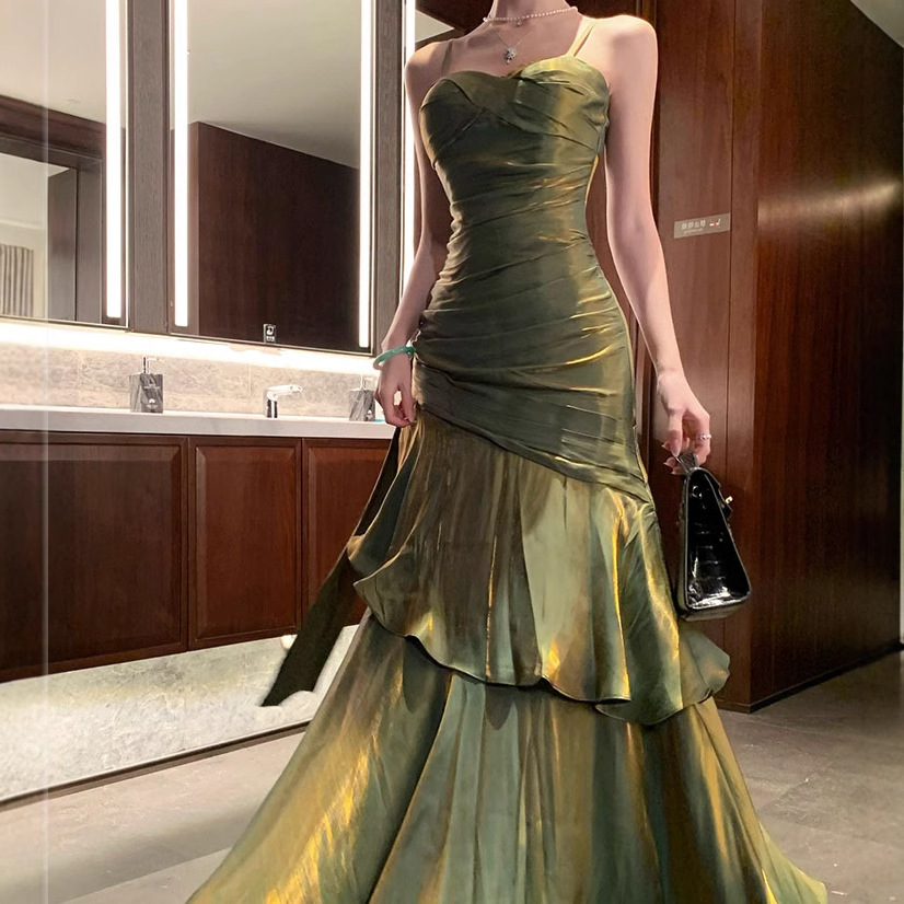 فستان نسائي صيفي جديد أنيق طوي - مراجعة Vintage Fashion Events وسعره