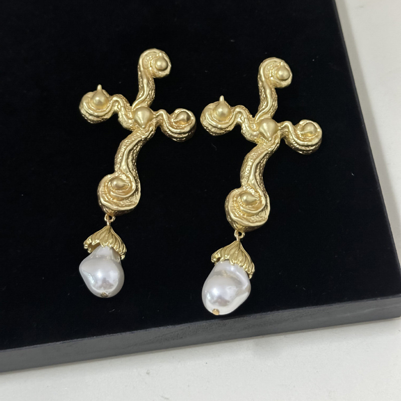 خمر الباروك نمط سبائك معدنية ا - مراجعة Vintage Fashion Jewelry Brands وسعره
